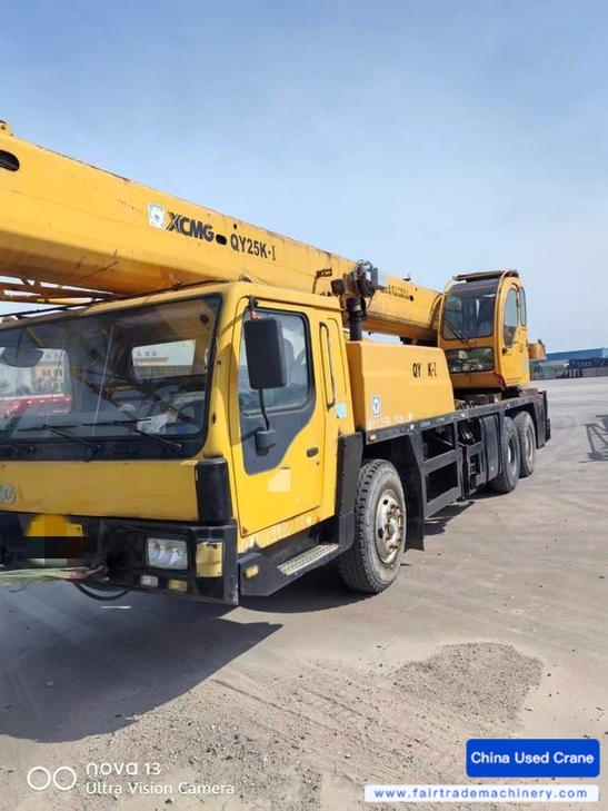 Buy XCMG 25T Used Crane / 1